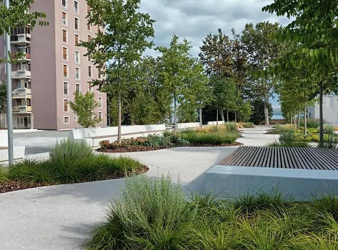 Apartment Family Sea Fun *